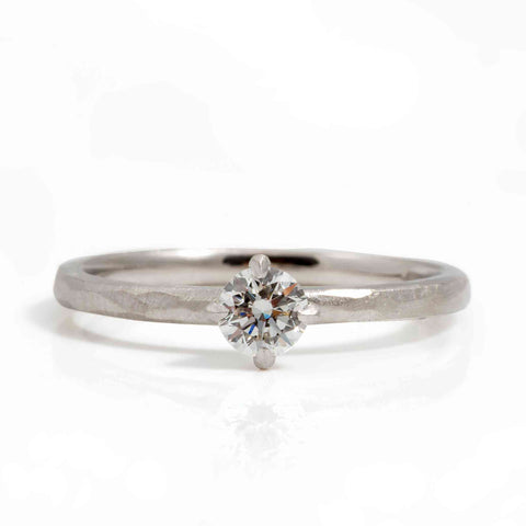 Inel de logodna din aur alb 18k cu diamant alb natural